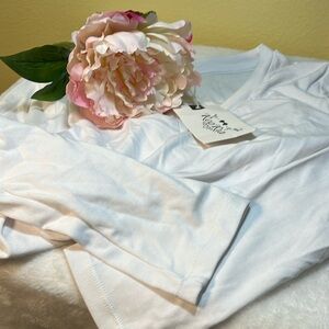 Bodysuit REA Ria size large new with tags long way snap at crotch White